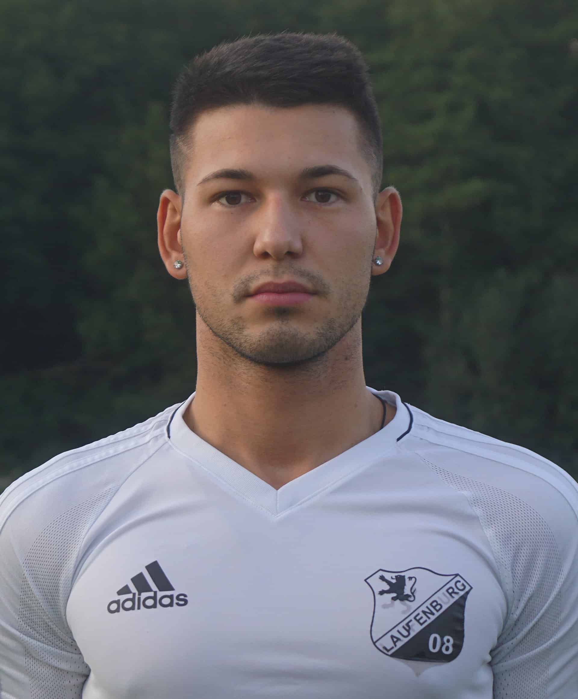 SV 08 freut sich über Neuzugang Aleksandar Ristic SV 08 Laufenburg e.V.